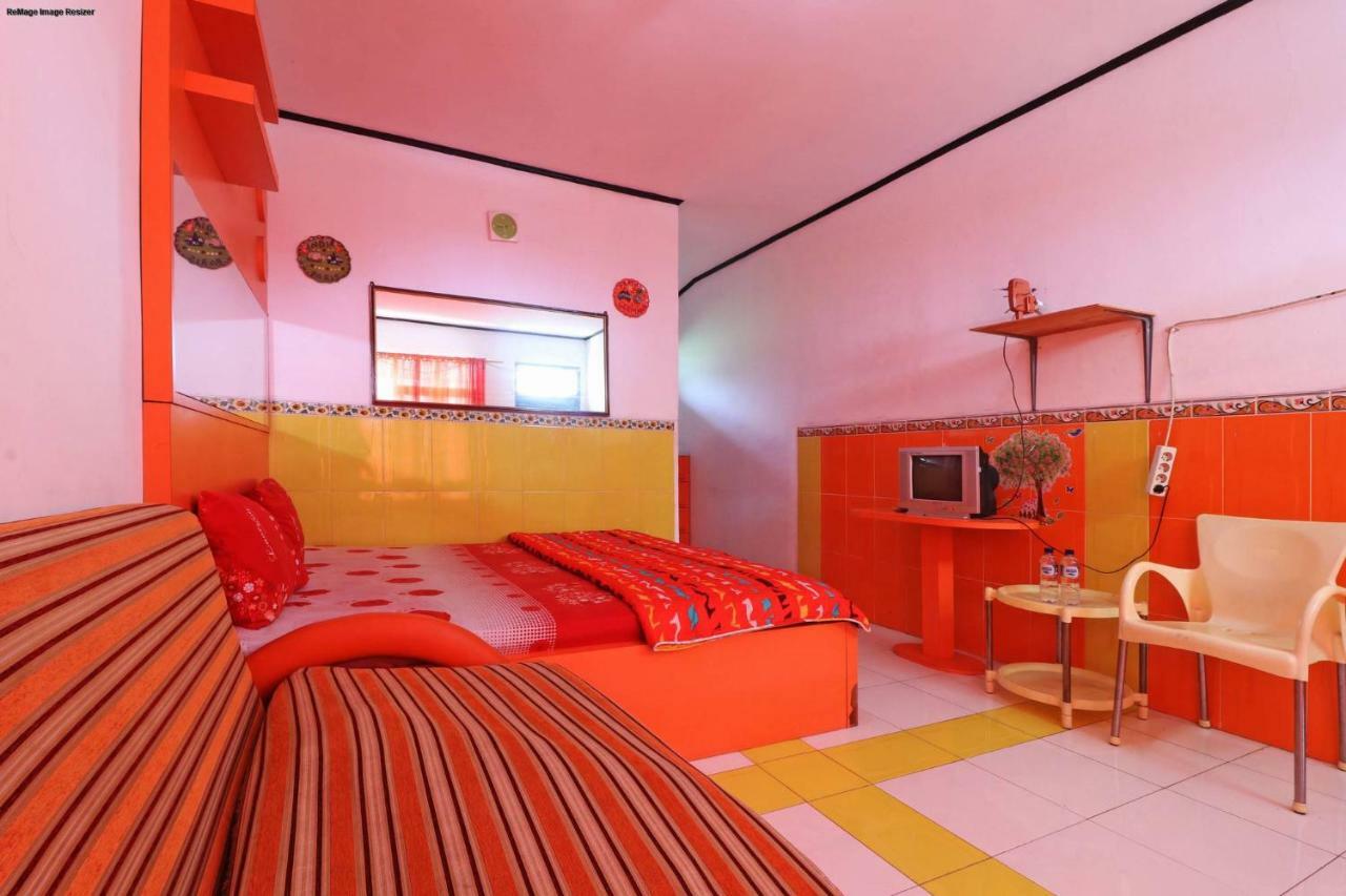 Hotel Agung Permata Artha Cipanas  Extérieur photo